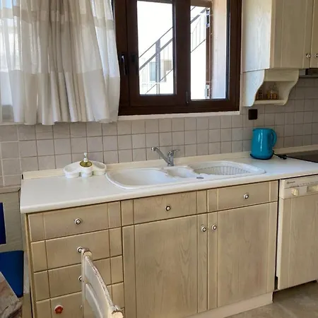 Holiday home Paraskevi House Kalithies